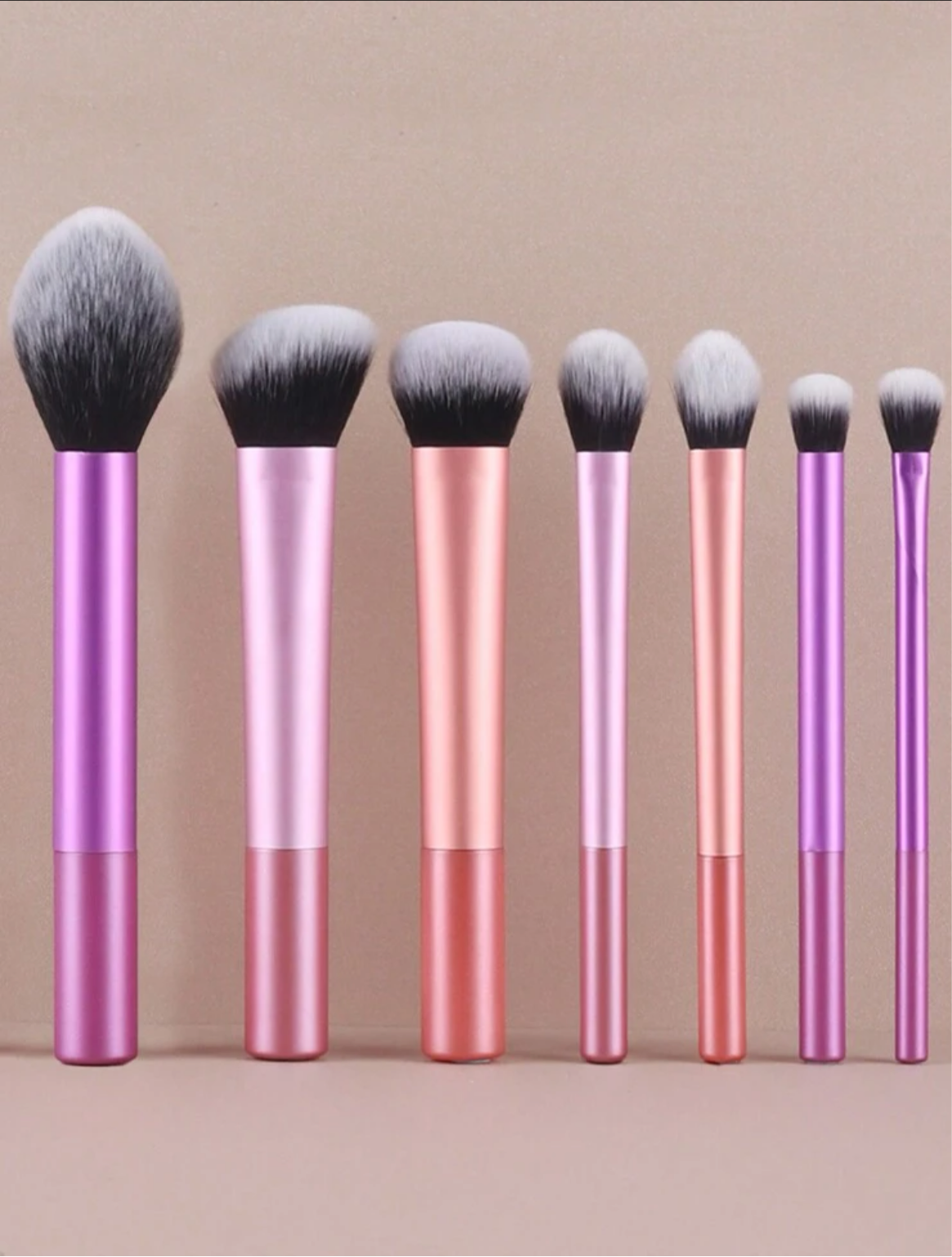 BROCHAS DE MAQUILLAJE SET CON 7 PIEZAS