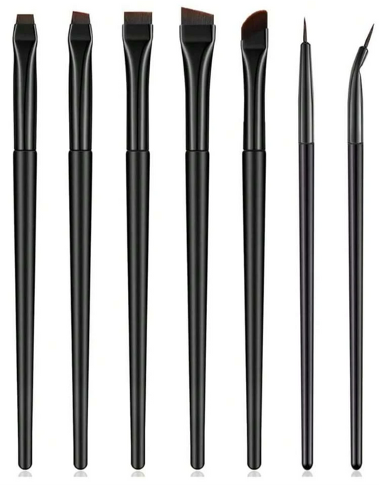 PINCELES FINOS PARA MAQUILLAJE DE OJOS